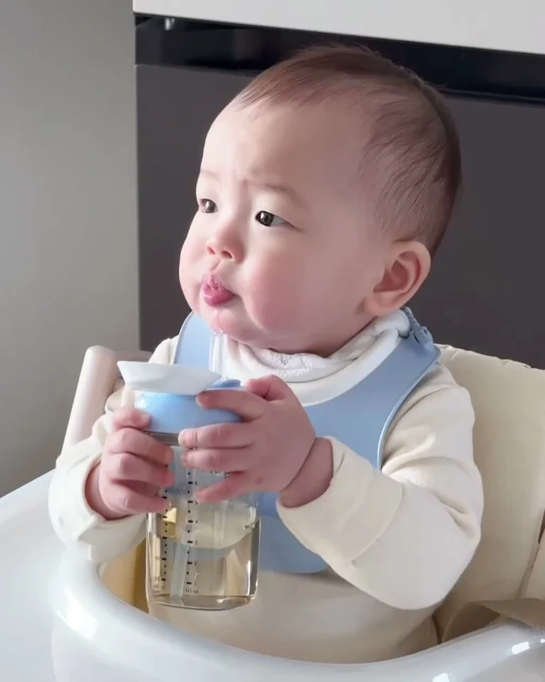 헤겐 모집 게시물 첫 번째 이미지